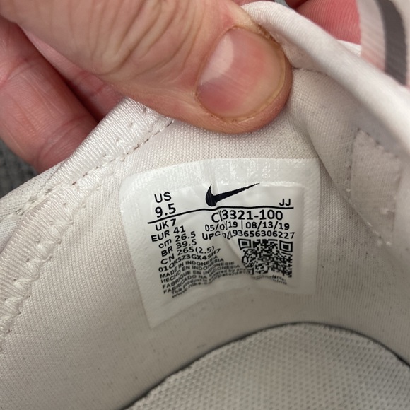 Nike Air Olivia Kim Footscape women’s shoe size 9.5 zebra print with side lace - Picture 9 of 10